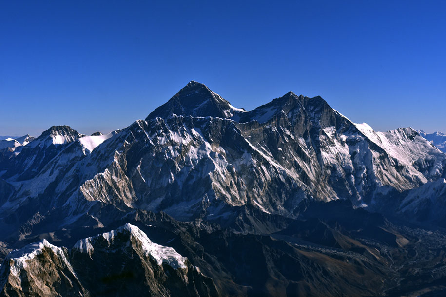 'Mount Everest' (Dec 2009) - Nepal