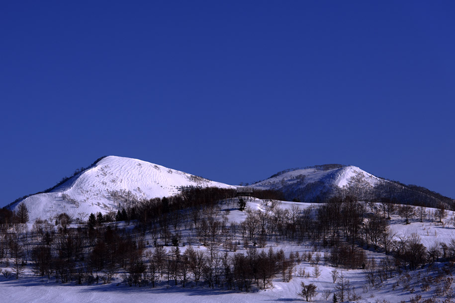 'Twin Peaks' (Mar 2010) - Hokkaido, Japan