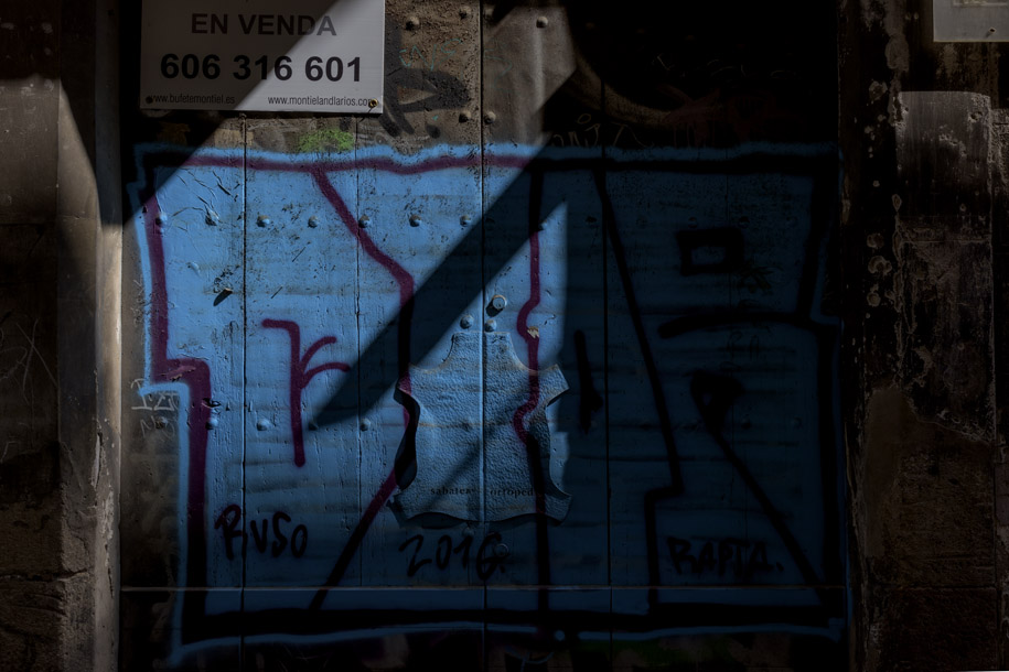 'Blue' (Apr 2017) - Barcelona, Spain